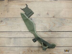 Pick mattock carrier