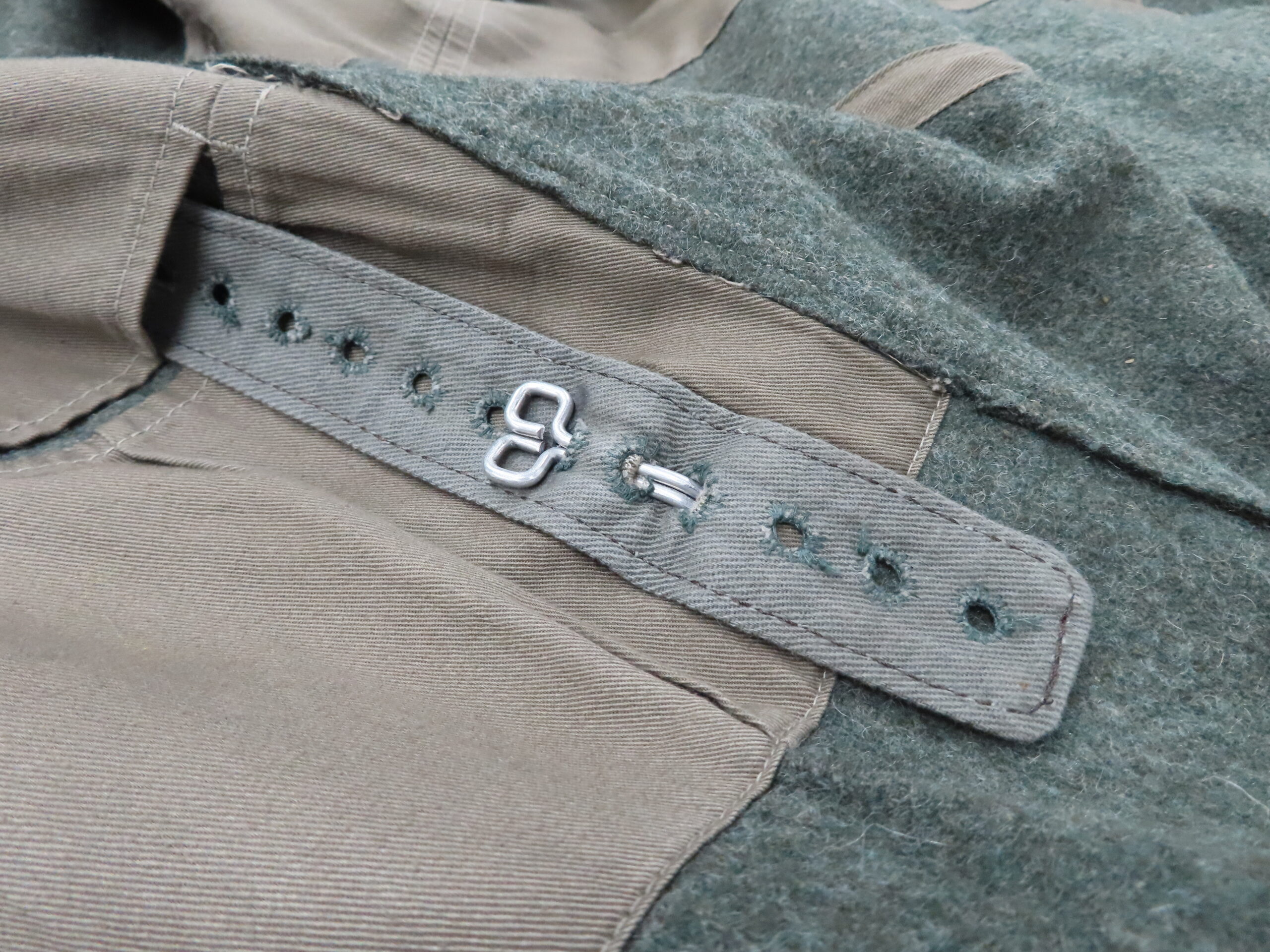 Belt online hook suspenders