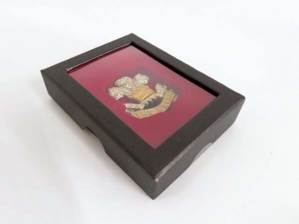 Collector's badge: Welsh Regiment cap badge – Image 3