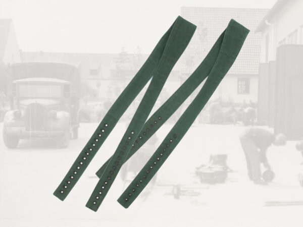 Internal belt hook suspenders
