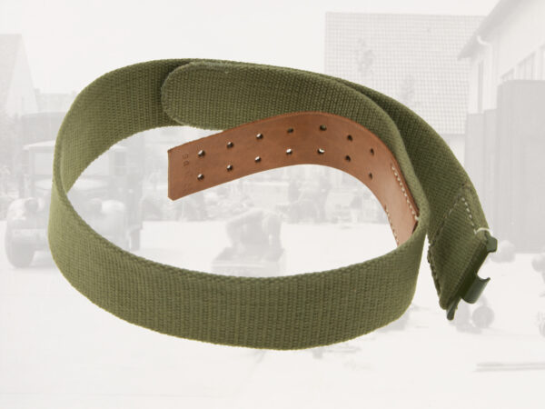 Belt, Koppel, DAK