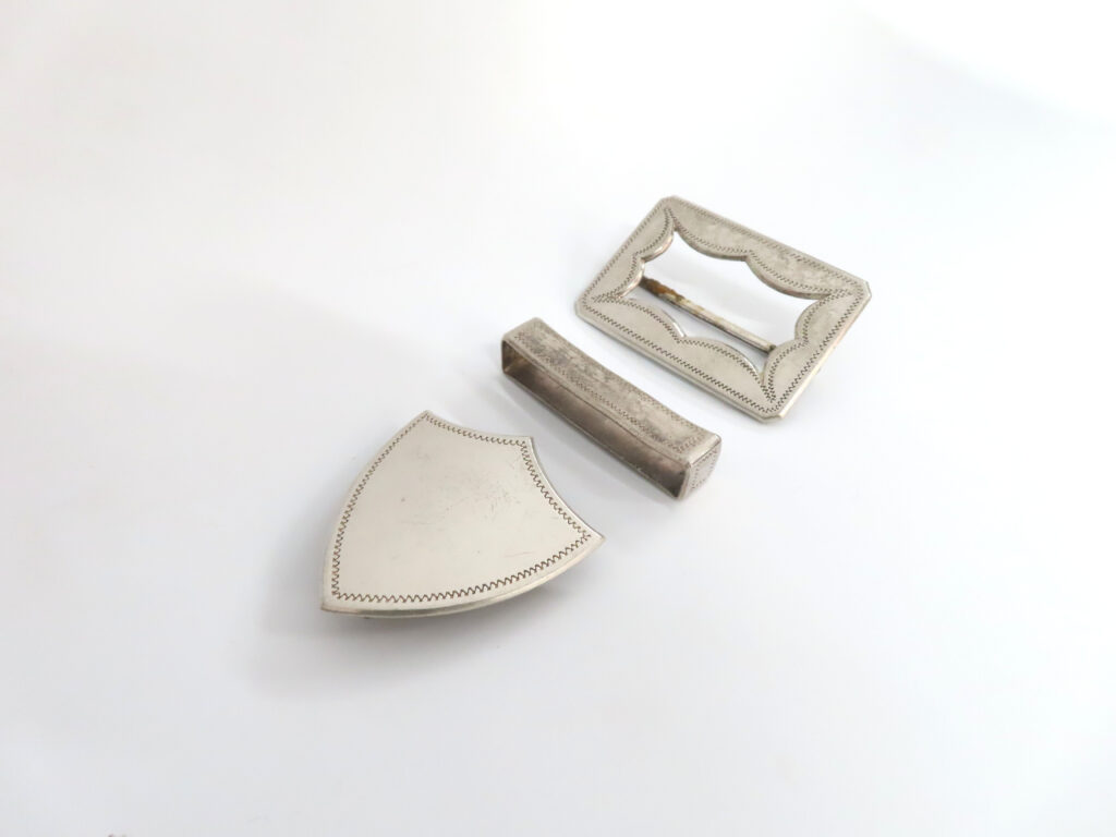 Cartridge box belt fittings